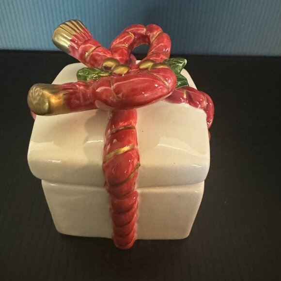 Vintage Fitz & Floyd 1988 Christmas Ceramic White Red Gold Ribbon Trinket Gift - Picture 5 of 9